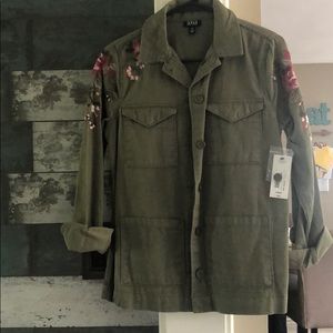 a.n.a. Army green jacket with flower detail
